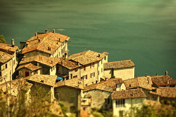 l&039;ombrellone blu