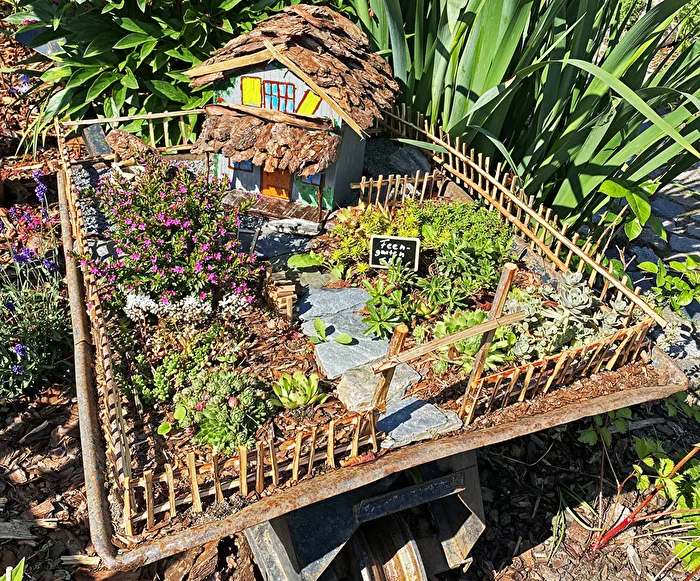 The garden gnome often visits here   Fairy-tale / Fairy garden