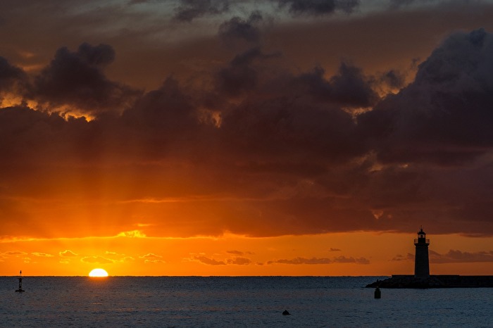 Mallorca-Port Andratx-Sonnenuntergang mit Leuchtturm
