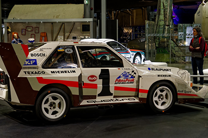 Audi quattro