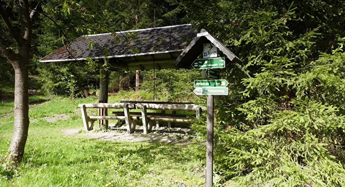 Rastplatz auf dem Felsenweg