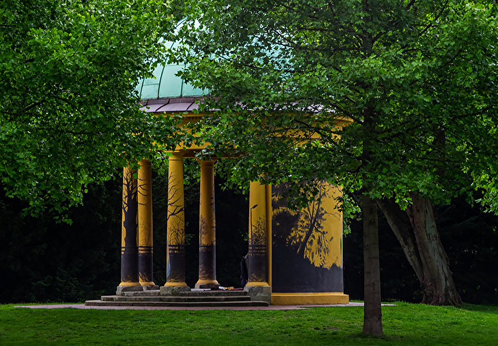 Der Pavillon