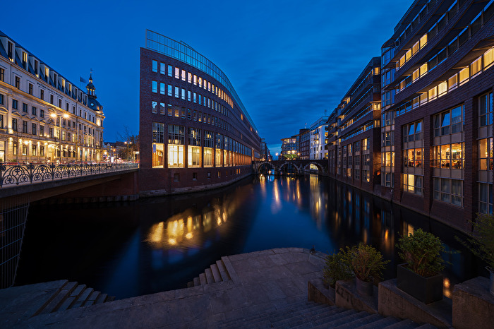 Stadthausbrücke