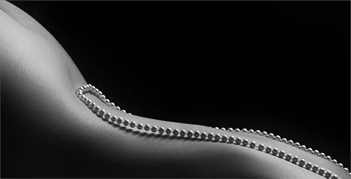 pearl necklace