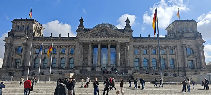 #bundestag #berlin #reichstag #leute