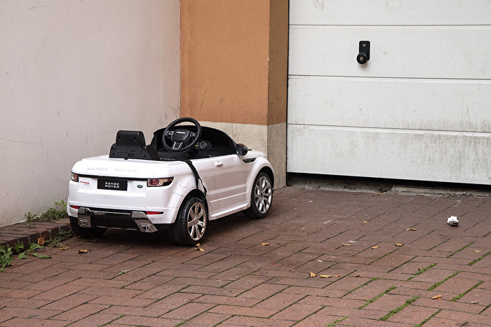 Fahrzeuge E-Kinderauto