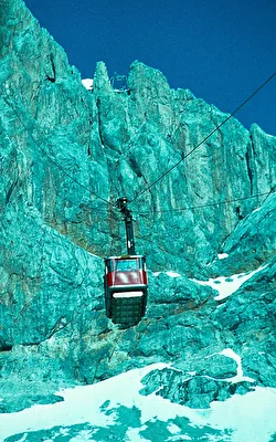 HUNERKOGEL-SEILBAHN, STEIERMARK,ÖSTERREICH