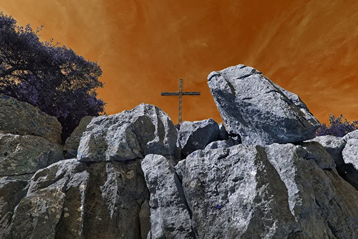 Religión_Sobre esta roca quiero construir mi iglesia.