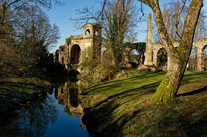 Tempel der Botanik, Römisches Wasserkastell