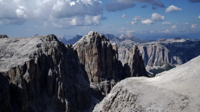 Summit View - Dolomites