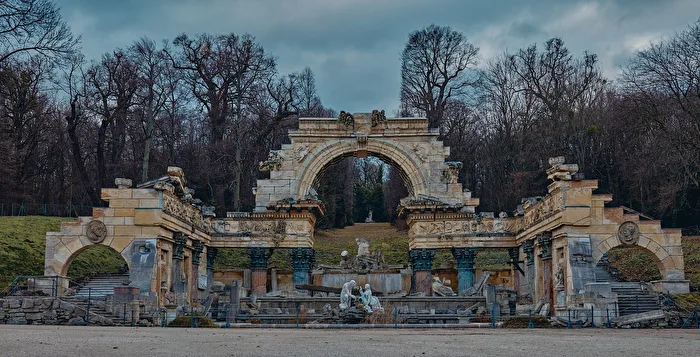 Roman Ruin in Schönbrunn Palace Park