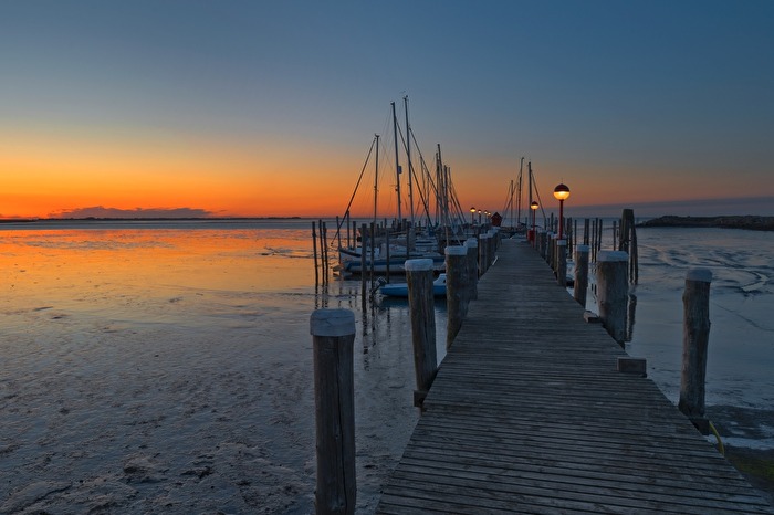 Sylt-kurz vor Sonnenaufgang am Watt