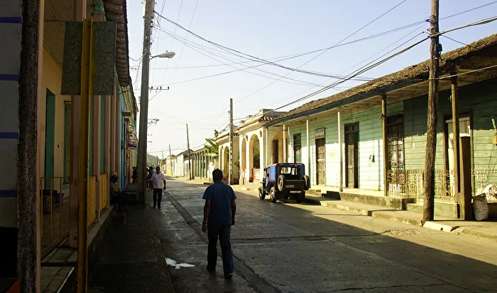 Streetfotografie - High Noon in Baracoa