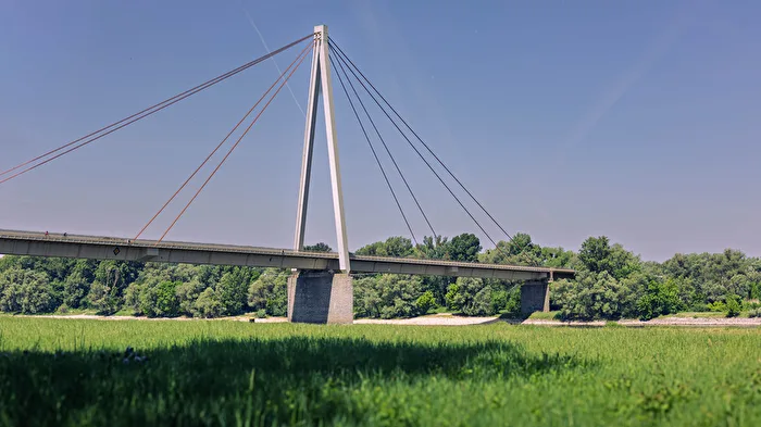 Pont sur le Danube