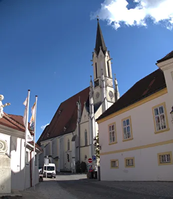 Blick zur Stadtpfaffkirche