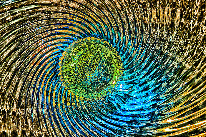 Blick auf und ins Glas