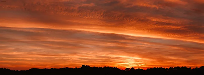 Der Himmel brennt