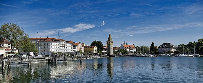 Blick zur Uferpromenade