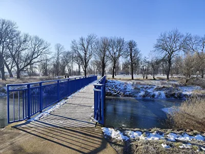 in Blau