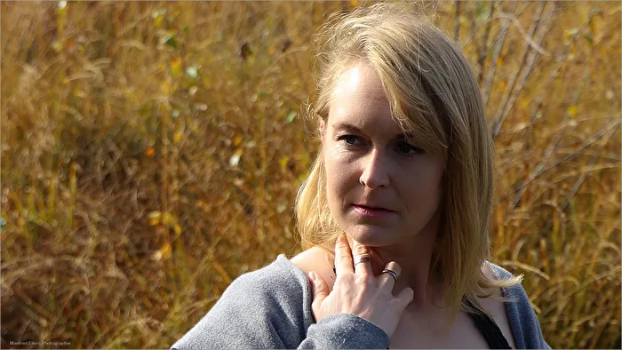 Elena Stü.
