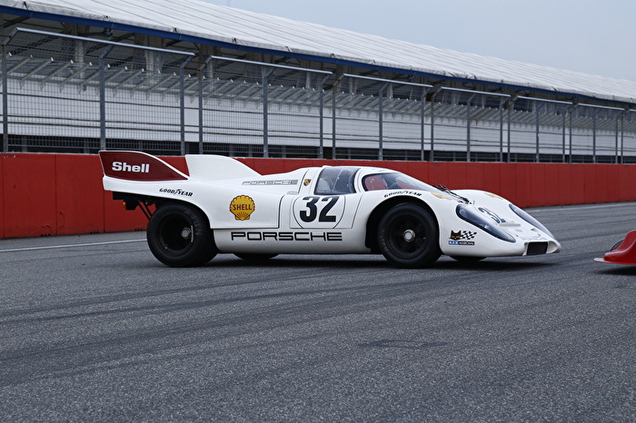 917