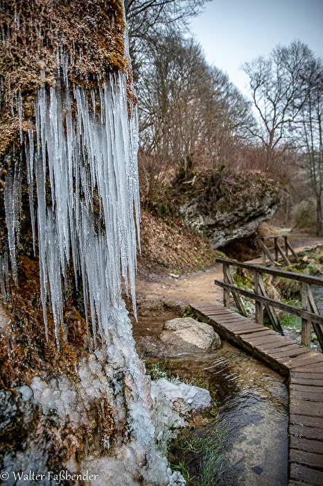 Winterwasserfall