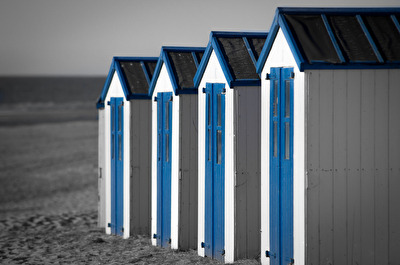 Color-Key Strandhaus in blau