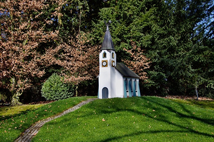 Die kleine Kirche