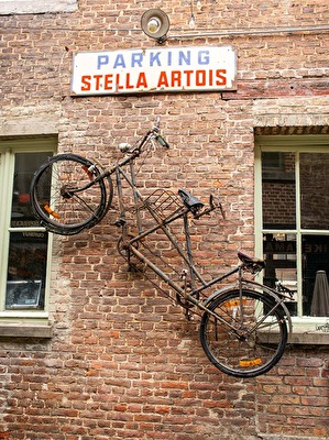 Fahrrad - "Kreativ geparkt"