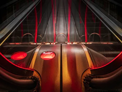 Nein es ist kein UFO, einfach nur eine Rolltreppe