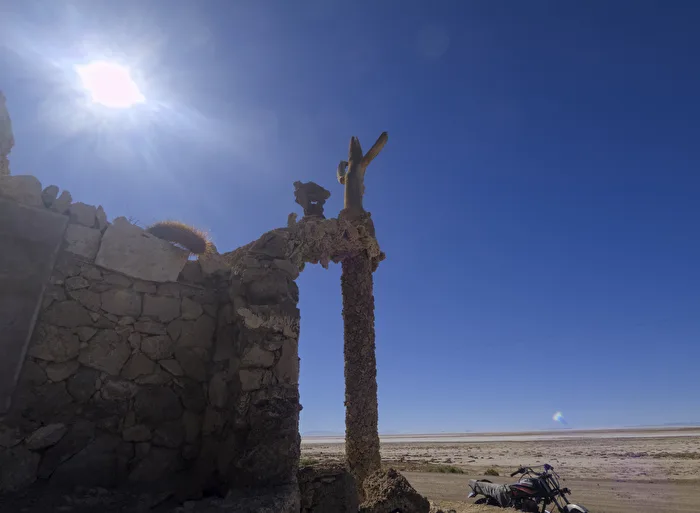 Caldo di mezzogiorno sull'Altiplano