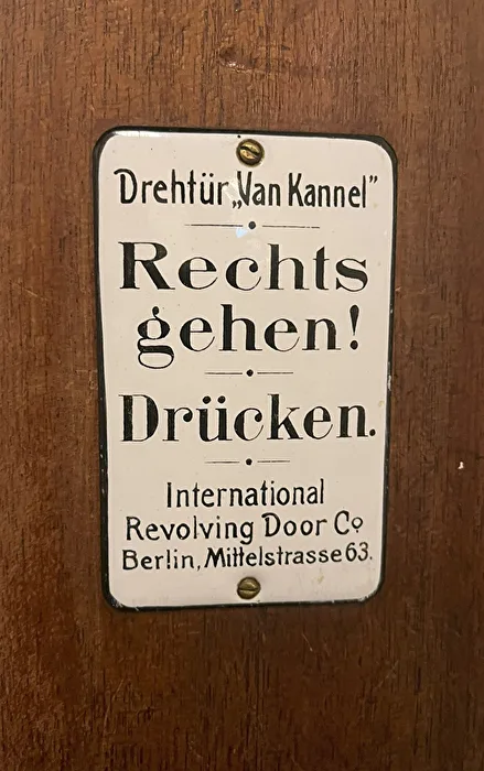 Drehtür...
