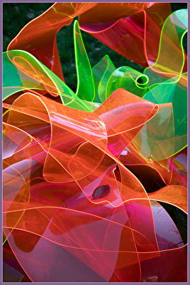 Skulptur aus translucidem Acrylglas