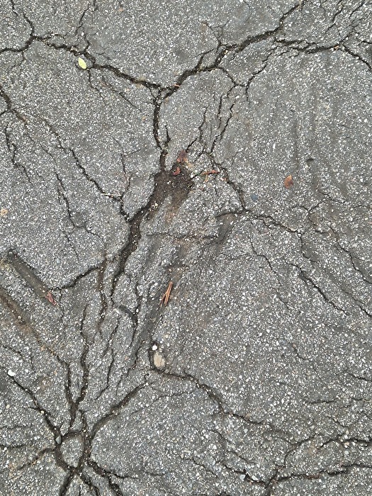 Surface Cracks of Things
