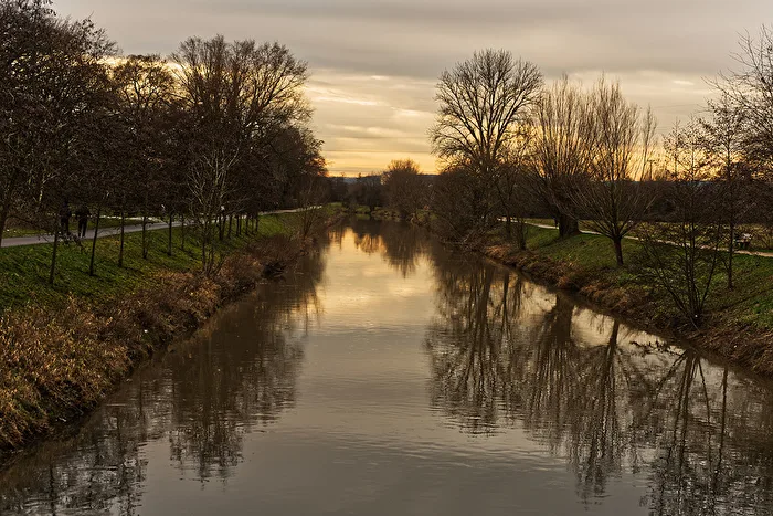 Wasser am Abend