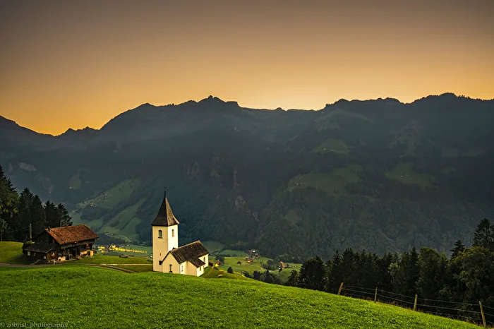 Abendstimmung über dem Engelbergertal