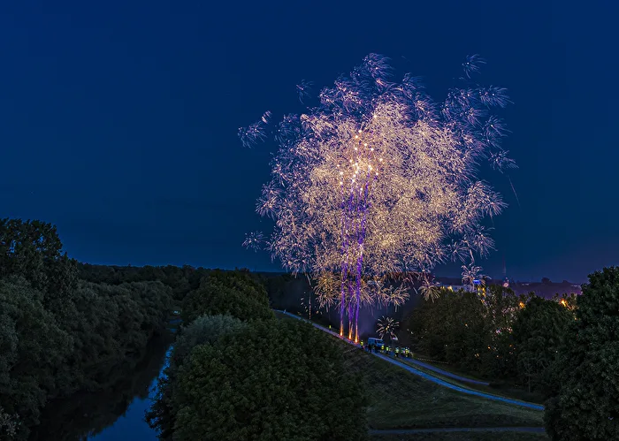 Fireworks 2 Ascension Day near Lünen in the Lippe meadows!