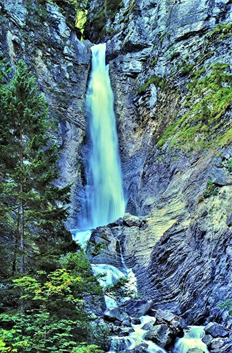 " Wasserfall , bei Ghost Martuljek "