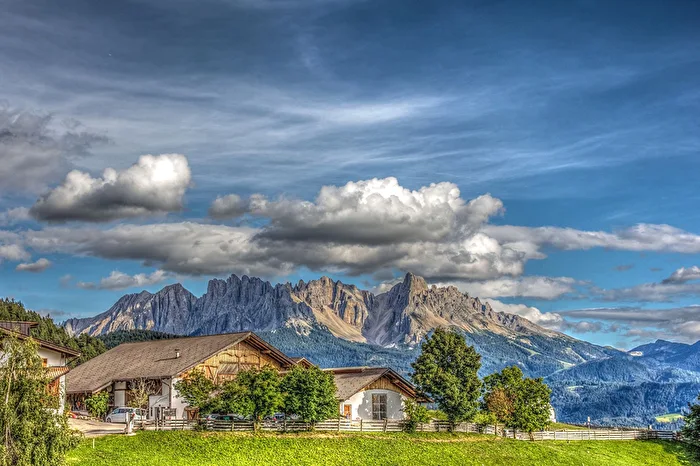 Arrivée face aux Dolomites
