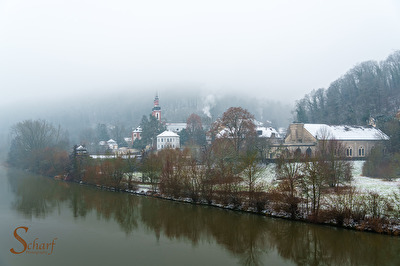 Serie - Stadt im Nebel