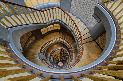 Treppen im Hamburger Ballinhaus