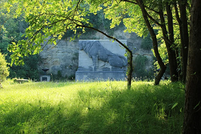 Löwendenkmal, Gefallenendenkmal  1914-18