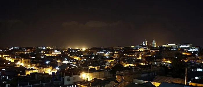 Nacht (Buenos Noches Santiago)