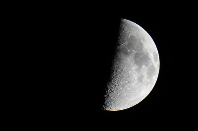 Mein erstes Mondfoto...