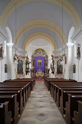 Katholische Kirche Bad Pirawarth (St. Barbara und Agatha)