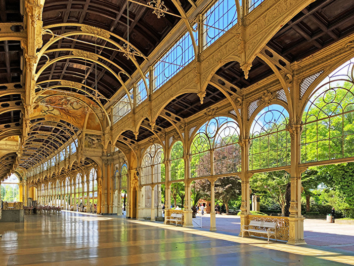 Stählerne Kolonnade in Marienbad