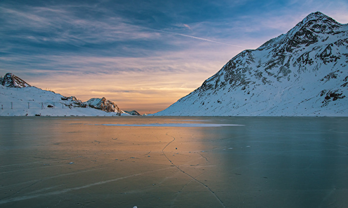 Schwarzeis am Lago Bianco