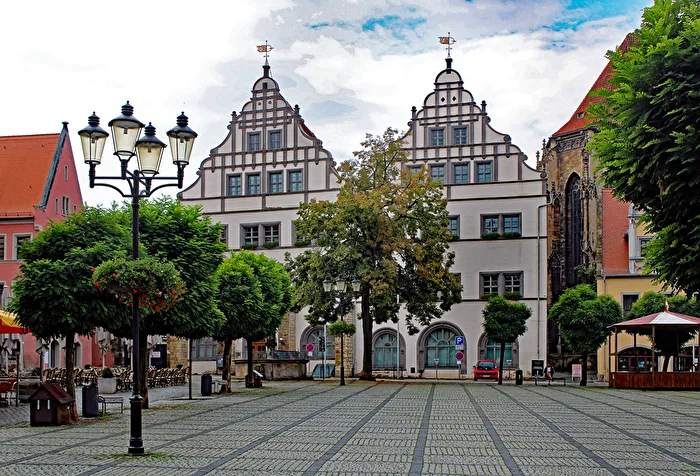 Auf dem Marktplatz in Naumburg / S