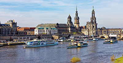 Flottenparade in Dresden